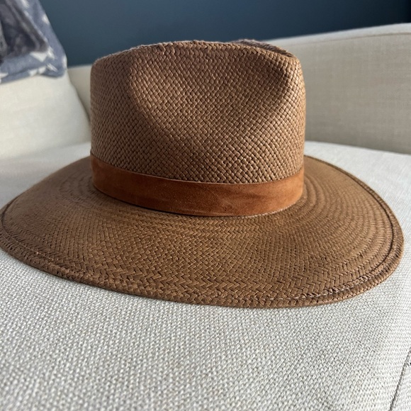 NWT!!! Janessa Lenoé Alexei packable straw hat- small - Picture 8 of 17
